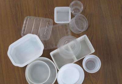 老吾老:錯誤的使用塑料制品等于會吃中毒,快看你中幾條