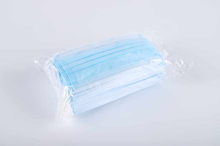 一次性無紡布三層口罩 日常防護的可靠選擇
